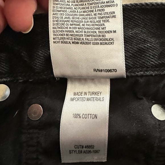 AGOLDE Black Denim Women Shorts - Picture 5 of 5